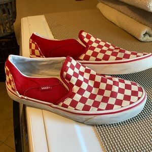 Women’s Red checkered Vans